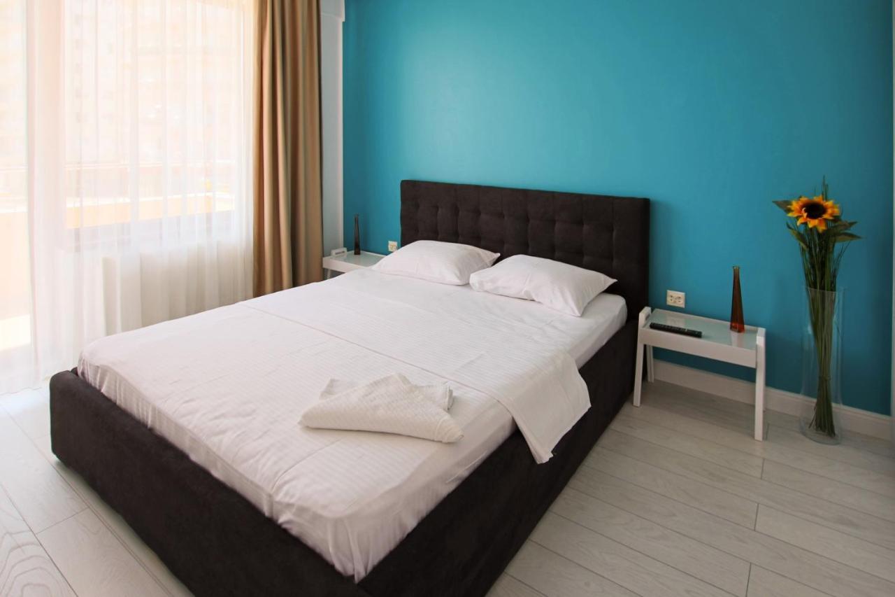 Fratelli Apartments Summerland Mamaia Exterior photo