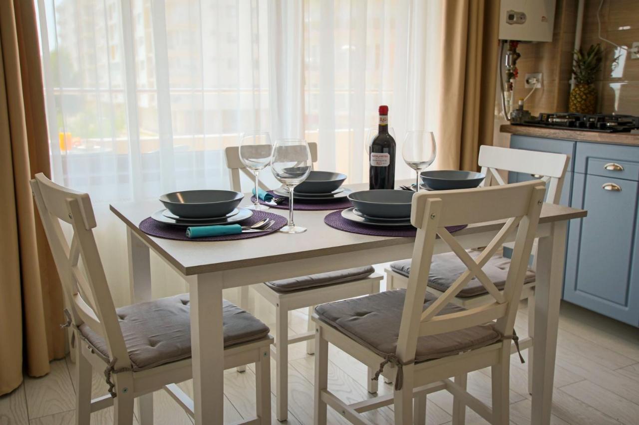 Fratelli Apartments Summerland Mamaia Exterior photo